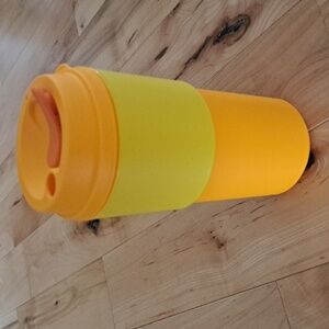 New Tupperware 16oz to go cup